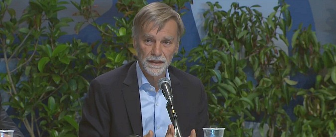Copertina di Dissesto idrogeologico, Delrio: “Nel 2014 abbiamo scoperto 2,5 miliardi di euro stanziati da anni e mai spesi”