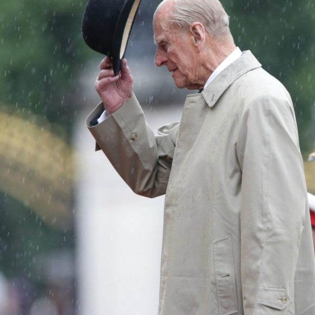 “Il principe Filippo è morto”: il Telegraph pubblica per sbaglio il coccodrillo del consorte di Elisabetta II