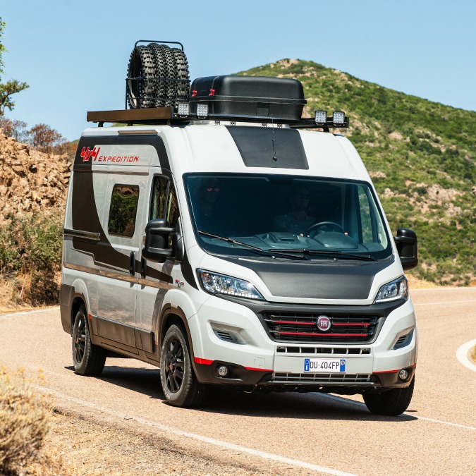 Copertina di Fiat Ducato 4×4, è l’ora del camper fuoristrada – FOTO