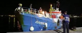 Copertina di Migranti, la nave dell’Ong tedesca Jugend Rettet bloccata a Lampedusa. Non ha firmato il protocollo