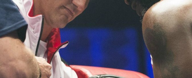 Justin Trudeau sul ring per beneficenza: l’affascinante premier canadese nel ruolo di coach