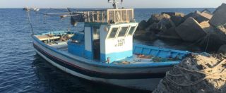 Copertina di Migranti, 54 sbarcano a Linosa. Il sindaco: “Lì non ci sono strutture ma non si riesce a trasferirli a Lampedusa”
