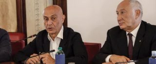 Copertina di Migranti, Minniti: “Rispettiamo le Ong che non hanno firmato il codice. Lavoriamo insieme al governo libico”