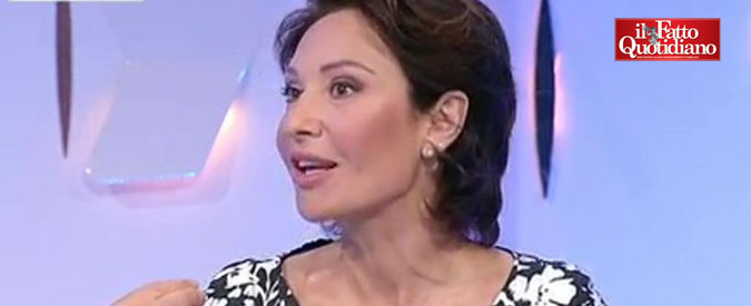 Copertina di Neymar al Psg, “il fallo” della deputata Simoni (Mdp): “Qatar? Anni fa comprò la squadra di cazzo in Francia”