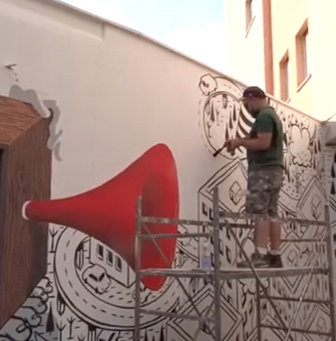 Copertina di Roma, la street-art ruba la scena al grigio della periferia di Monterotondo Scalo