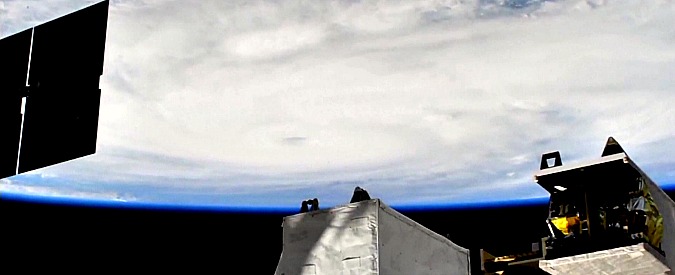 Copertina di Usa, l’uragano Harvey visto dallo spazio fa impressione. Eccolo in tutta la sua estensione