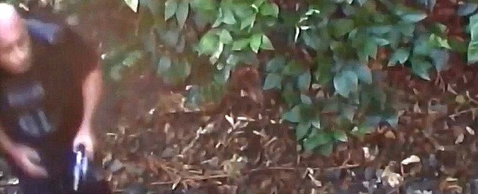 Copertina di Catania, bracciante ucciso a Palagonia: carabinieri diffondono video dell’omicidio. “Aiutateci a trovare il killer”