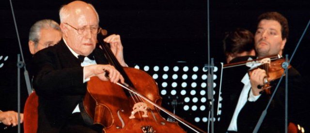 Mstislav Rostropovich, il viaggio del violoncellista errante nella musica del Novecento