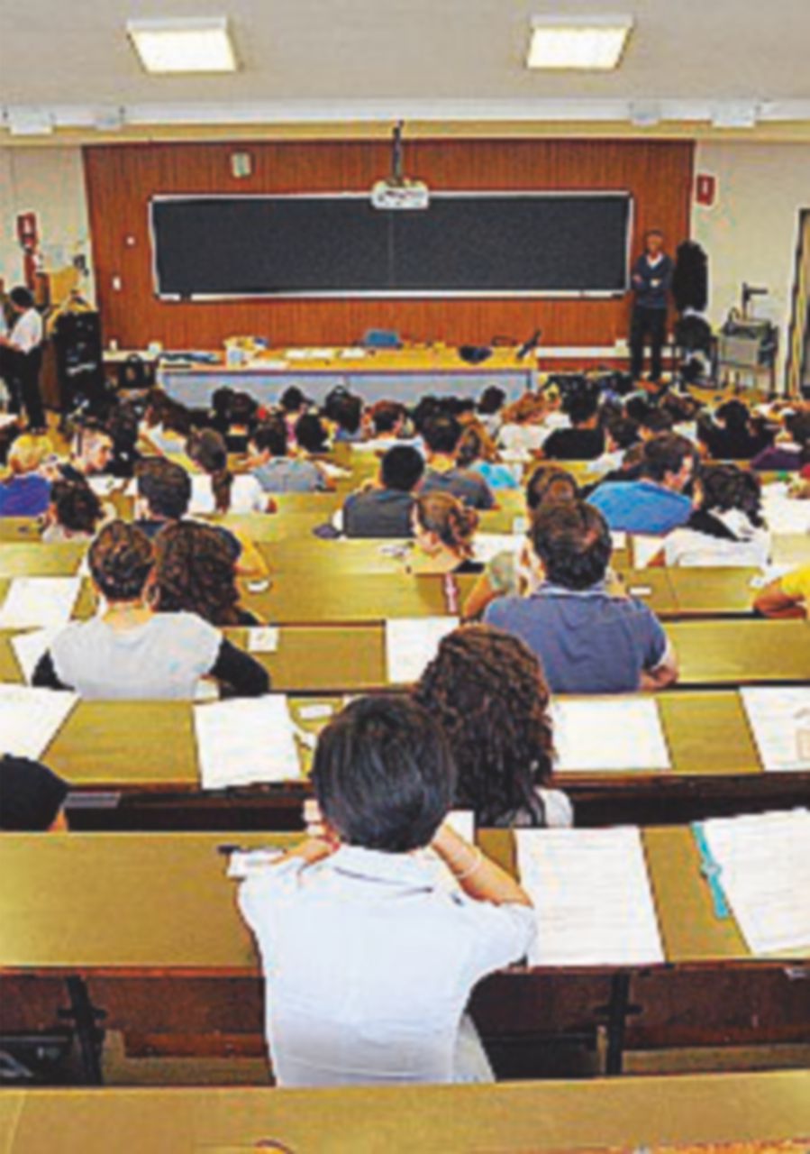 Tar, no al numero chiuso nelle facoltà umanistiche Tar, no al numero chiuso nelle facoltà umanistiche