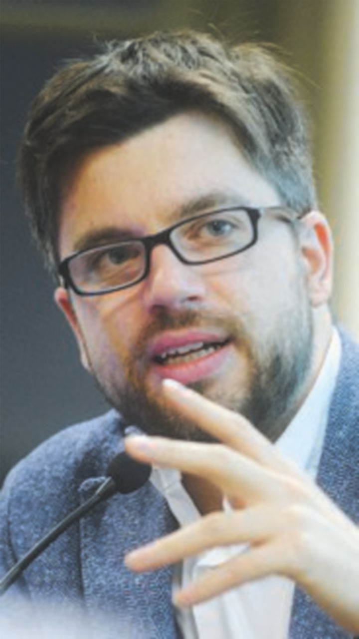 Feltri - Vicedirettore del Fatto Quotidiano M5S parli con l’establishment, però cerchi pure forme nuove