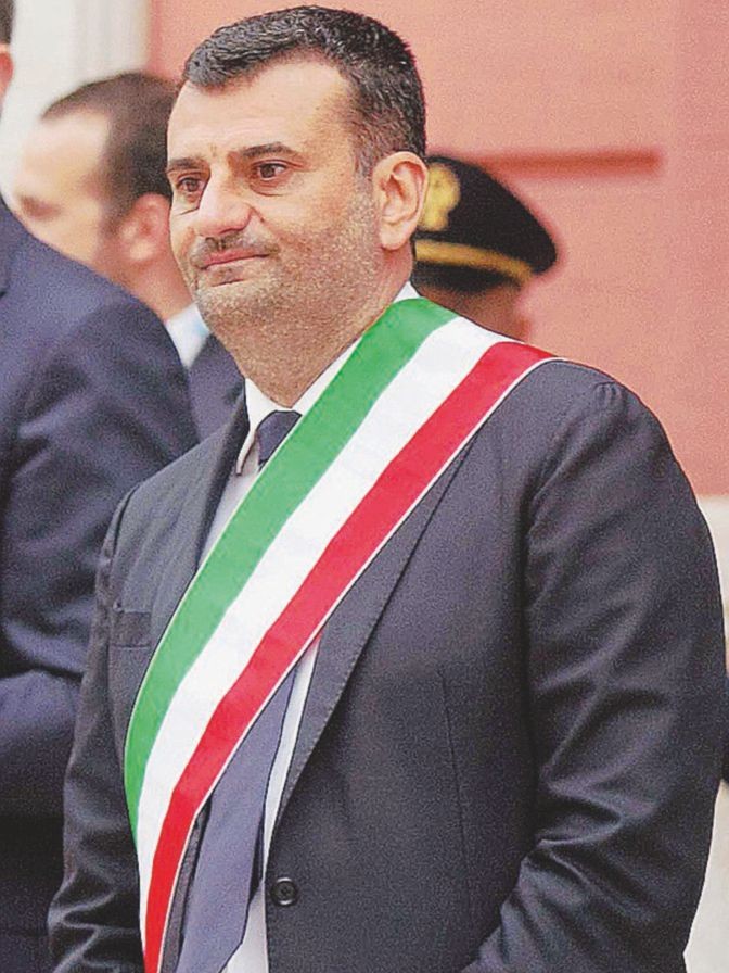 Decaro: “Tassare i manager nominati da noi è estorsione” Decaro: “Tassare i manager nominati da noi è estorsione”