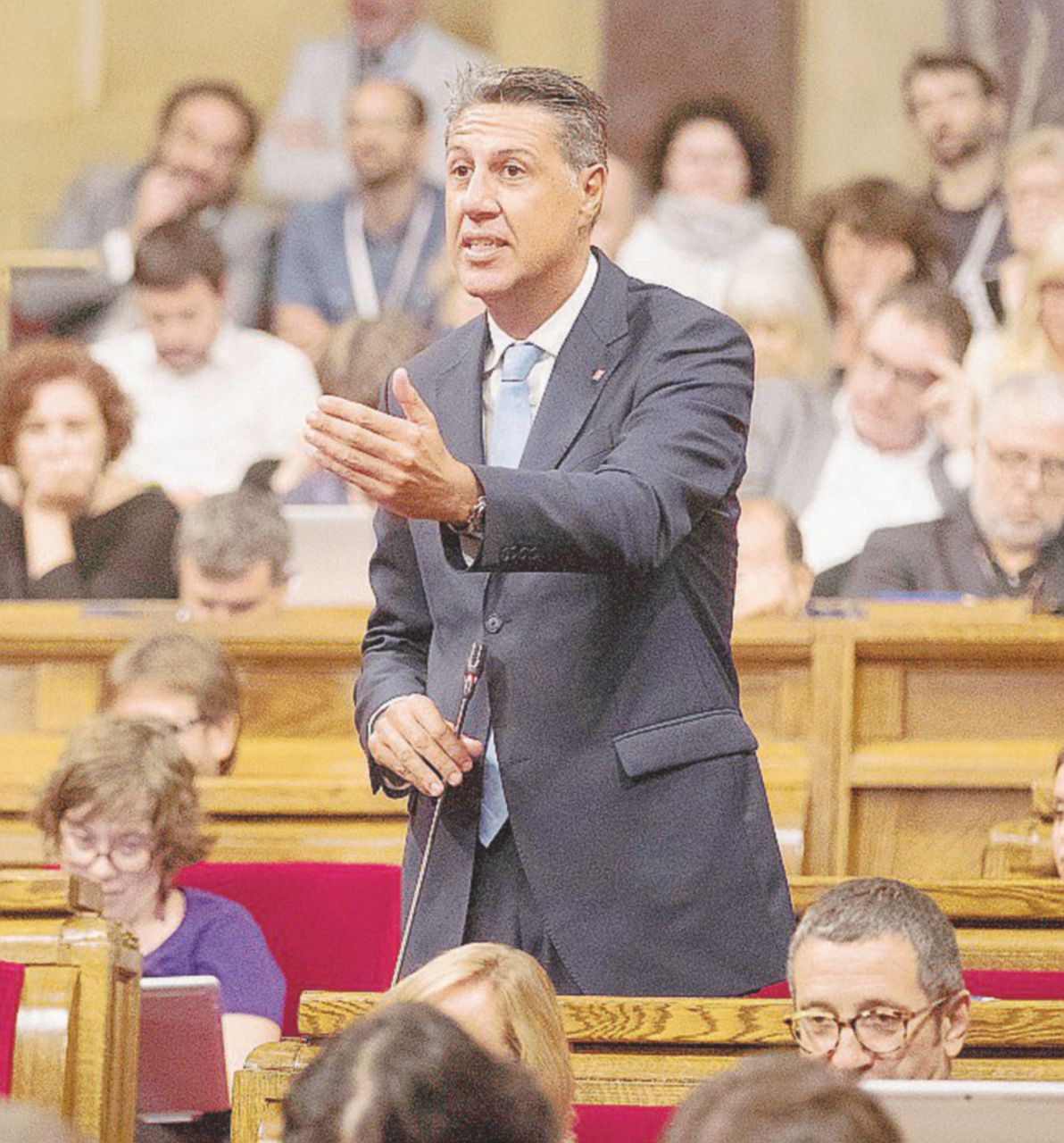 Conto alla rovescia - Xavier Garcia Albiol, leader del Partito popolare catalano arringa il Parlamento - Ansa Barcellona avanti tutta contro Madrid