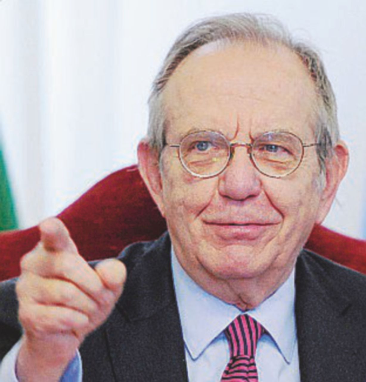 Fiducioso - Ministro Pier Carlo Padoan - LaPresse Una tassa per inchiodare i giganti del web: ora aderisce anche l’Italia