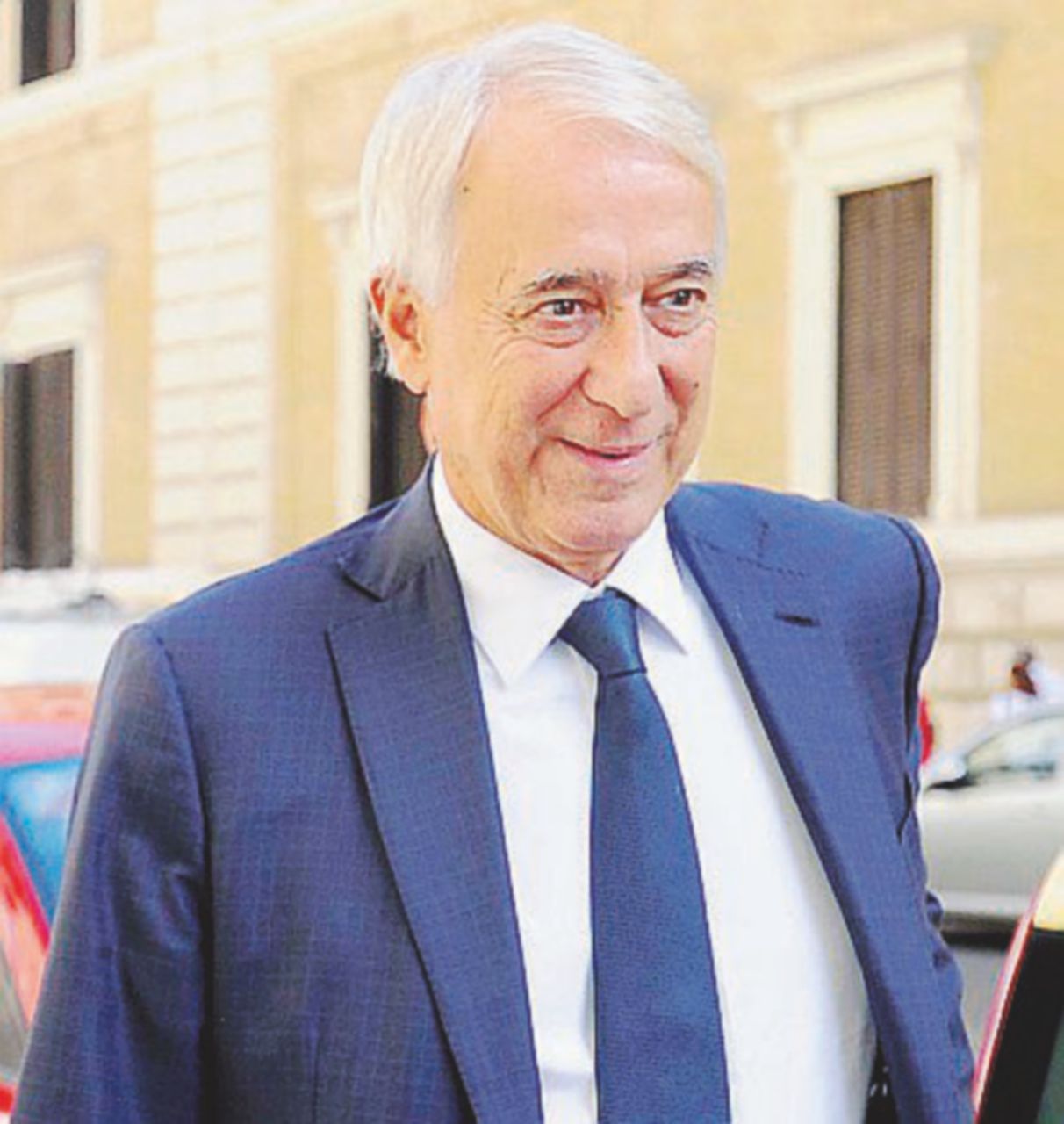 Il leader di Campo progressista Giuliano Pisapia Pisapia salta il fosso: “Alternativo a Renzi”