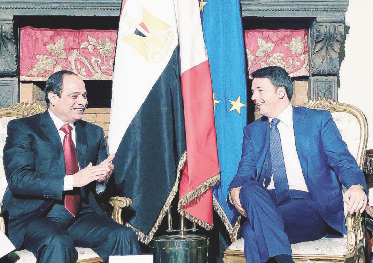 “Grande leader” - Il presidente egiziano con Matteo Renzi - Ansa Ambasciatore, ci risparmi la vergogna