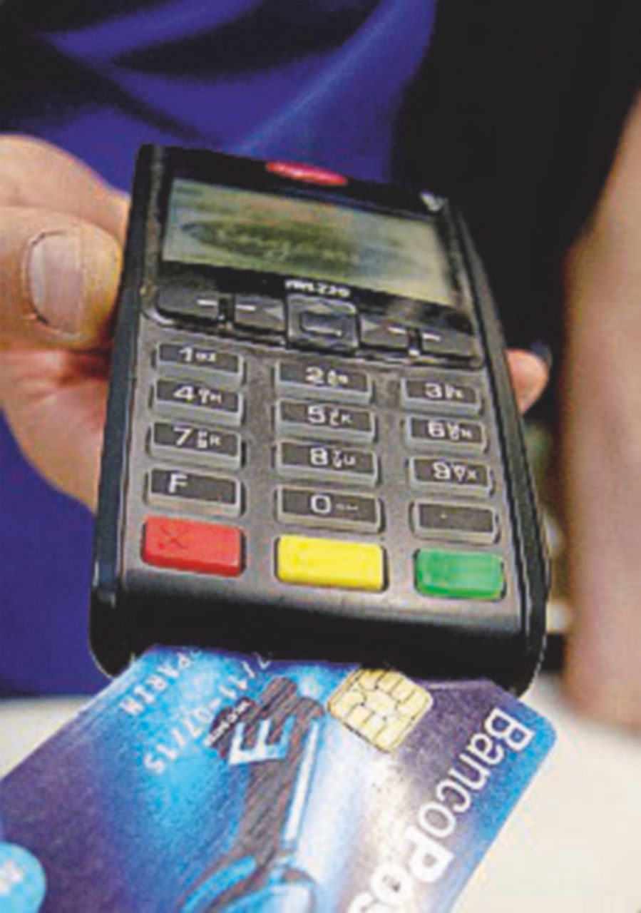 Commissioni più leggere per carte di credito e prepagate Commissioni più leggere per carte di credito e prepagate