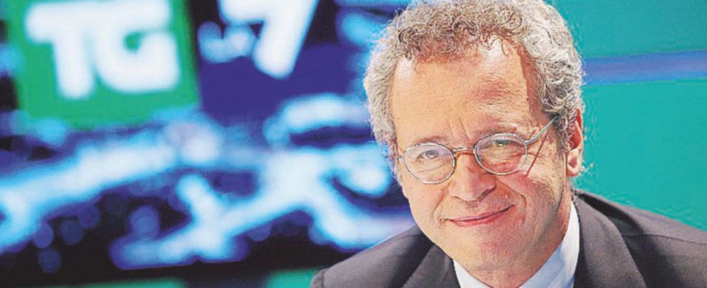 Anti-complottismo - Il direttore del telegiornale di La7, Enrico Mentana - Ansa Il servizio pubblico va in Paradiso. Per le Torri Gemelle c’è Mentana