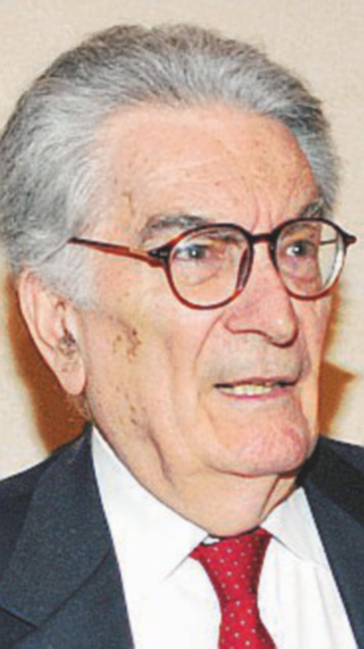 Gianfranco Pasquino - Professore di Scienza politica Avrei voluto un confronto, ora chi raccoglierà il dissenso?