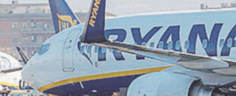 Ryanair taglia 2 mila voli, dure critiche da Ue e Italia Ryanair taglia 2 mila voli, dure critiche da Ue e Italia