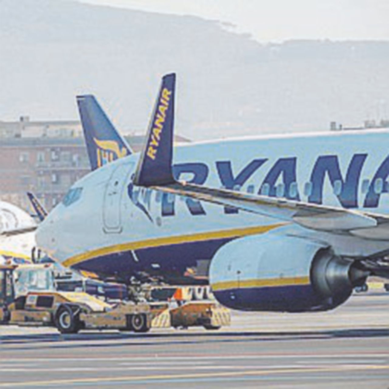Ryanair taglia 2 mila voli, dure critiche da Ue e Italia Ryanair taglia 2 mila voli, dure critiche da Ue e Italia