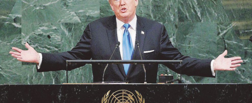 Lo show - Il presidente americano Donald Trump “Rocket man è un suicida se attacca, verrà distrutto”