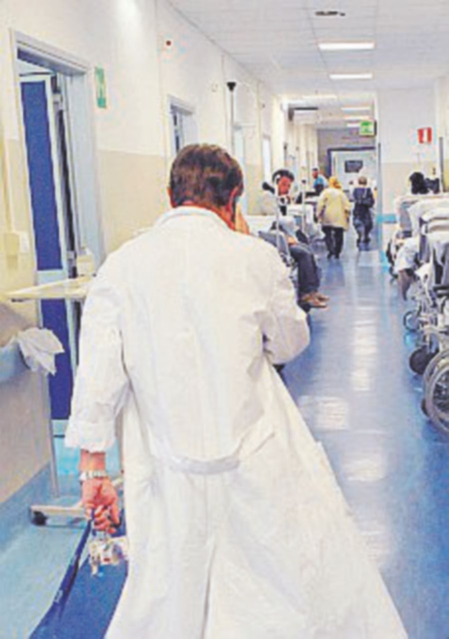 Si rompe un femore. Muore a 12 anni durante l’operazione Si rompe un femore. Muore a 12 anni durante l’operazione