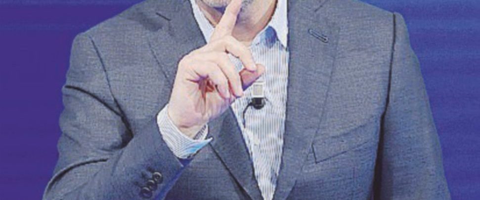 Duelli - Fabio Fazio Passa la norma sugli agenti: la Vigilanza batte la Rai