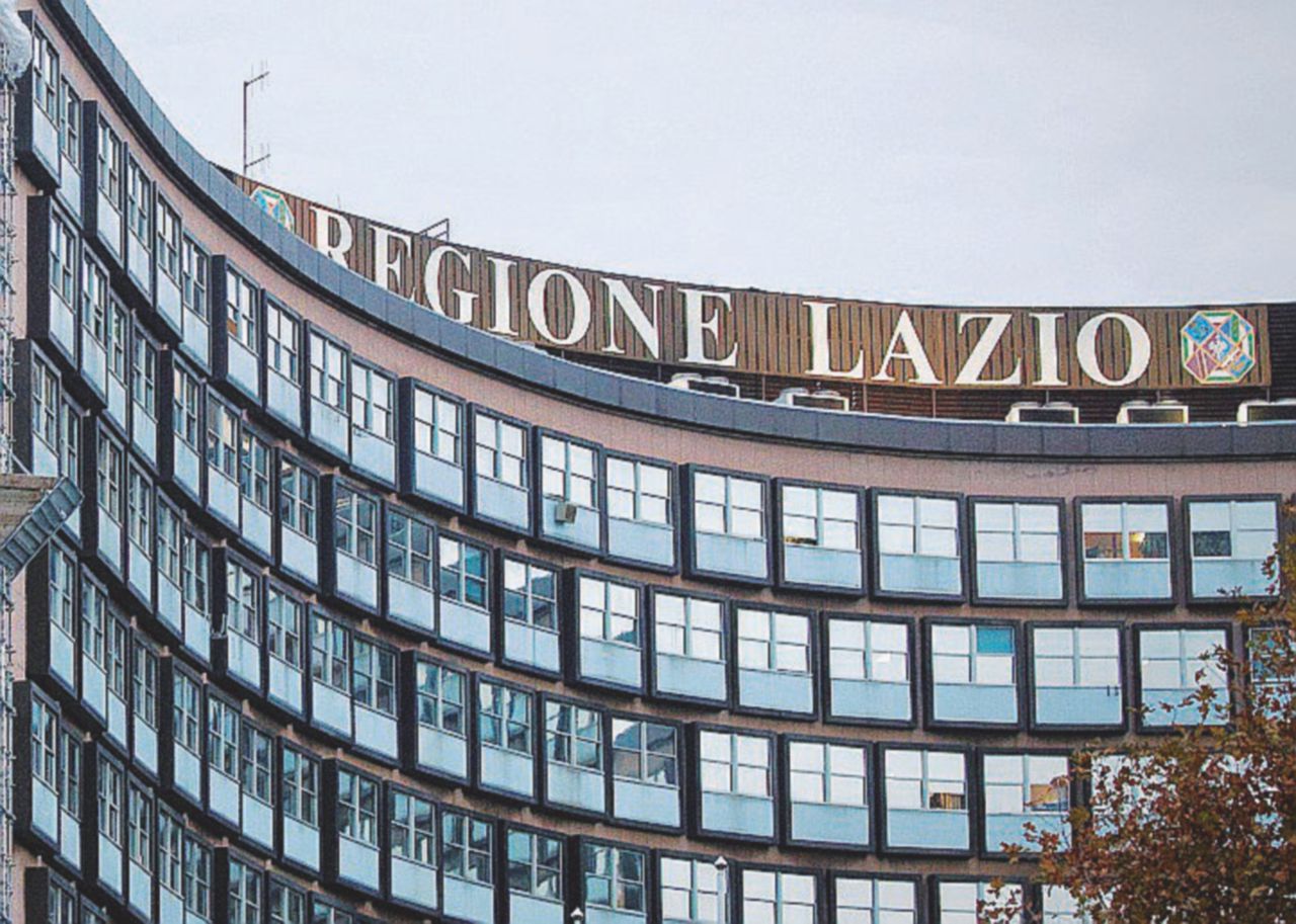 Lazio, 16 ex consiglieri Pd a giudizio per le spese pazze Lazio, 16 ex consiglieri Pd a giudizio per le spese pazze