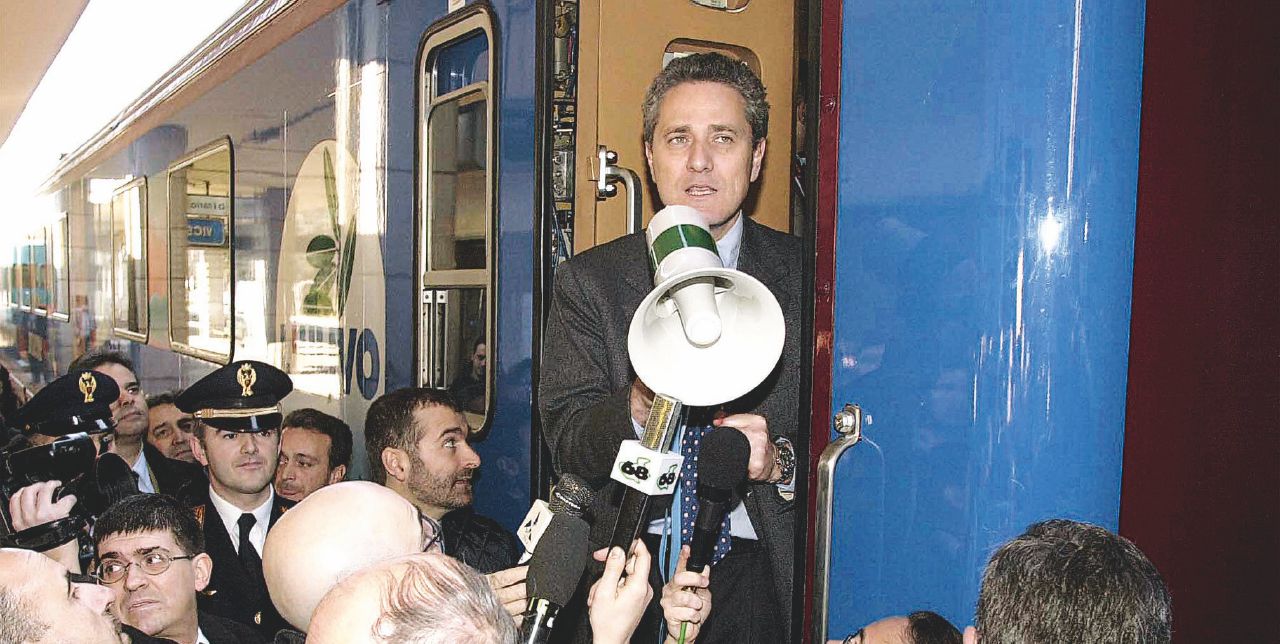 “Mattè, lascia il treno e cammina. E prima o poi torno anch’io…” “Mattè, lascia il treno e cammina. E prima o poi torno anch’io…”