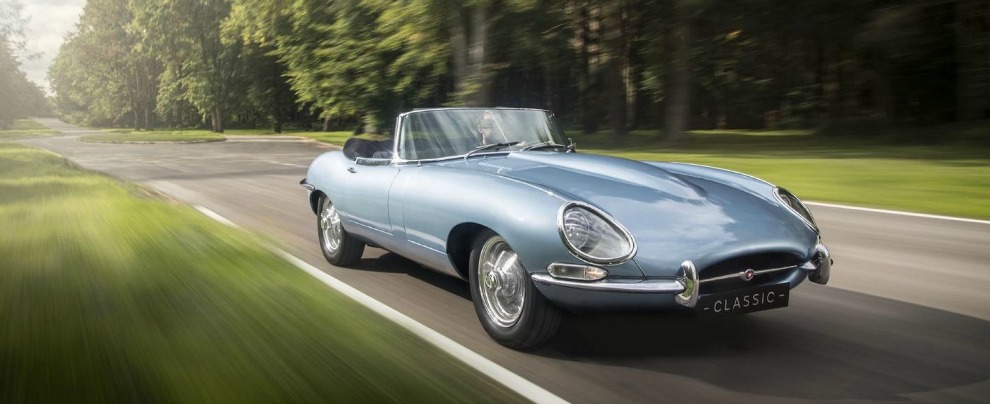 Copertina di Jaguar E-Type Zero, come ti trasformo l’auto d’epoca in auto elettrica – FOTO