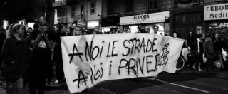 Copertina di Torino, al via i tre giorni di protesta contro il G7: scontri con la polizia, due fermati. Nella notte lanci di petardi: agenti feriti