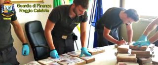 Copertina di Reggio Calabria, cocaina dentro borsoni e trolley: sequestrati 218 chili di droga al porto di Gioia Tauro