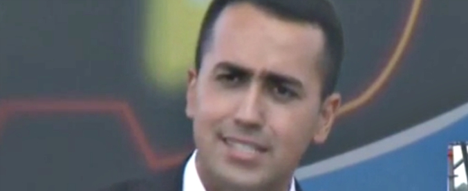 Copertina di Italia 5 stelle, Di Maio spiega l’autonomismo del M5s. Su Sicilia come Renzi: “Non la uso per partita nazionale”