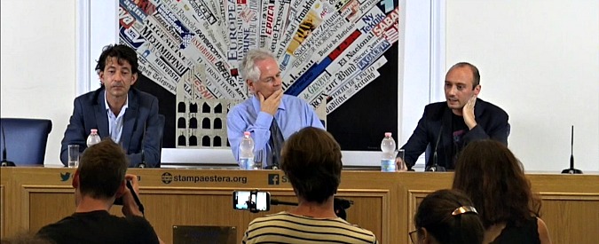 Copertina di M5s, gli ex-collaboratori: “Presto cadranno anche gli ultimi veli: regola due mandati e alleanza con Salvini”