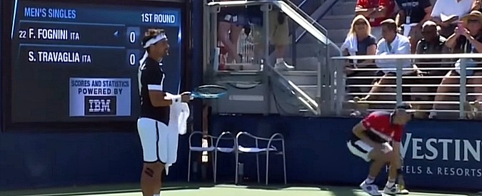 Copertina di Tennis, l’azzurro Fognini perde la testa sul campo: insulti sessisti e irripetibili alla giudice di sedia