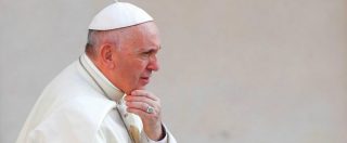 Fine vita, il Papa toglie l’alibi alla politica: “Può essere moralmente lecito rinunciare o sospendere le cure”
