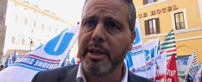 Copertina di Polizia penitenziaria in piazza: “Aggressioni, suicidi e sovraffollamento: lavorare è sempre più difficile. Reinserimento? Impossibile”