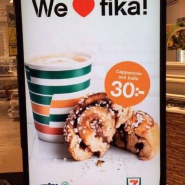 “We love fika”, la pubblicità svedese conquista gli italiani (in rete): “A chi lo dici”