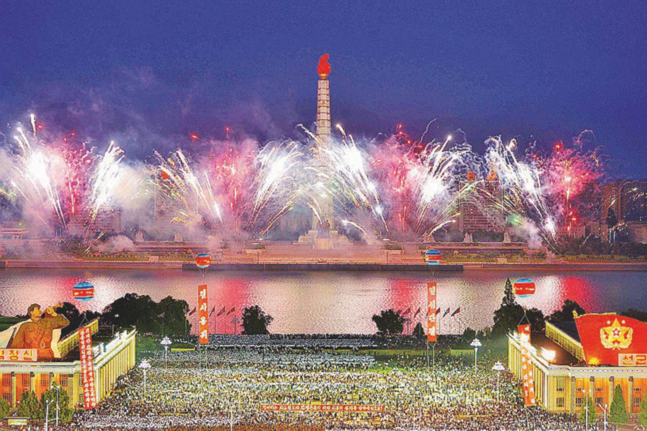 Festa con missile: Pyongyang pronta a spaventare ancora Seul Festa con missile: Pyongyang pronta a spaventare ancora Seul
