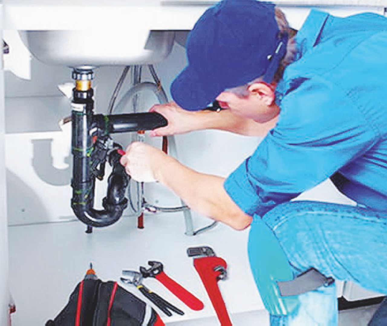 Copertina di Gli artigiani della casa a portata di app, ma con poche garanzie