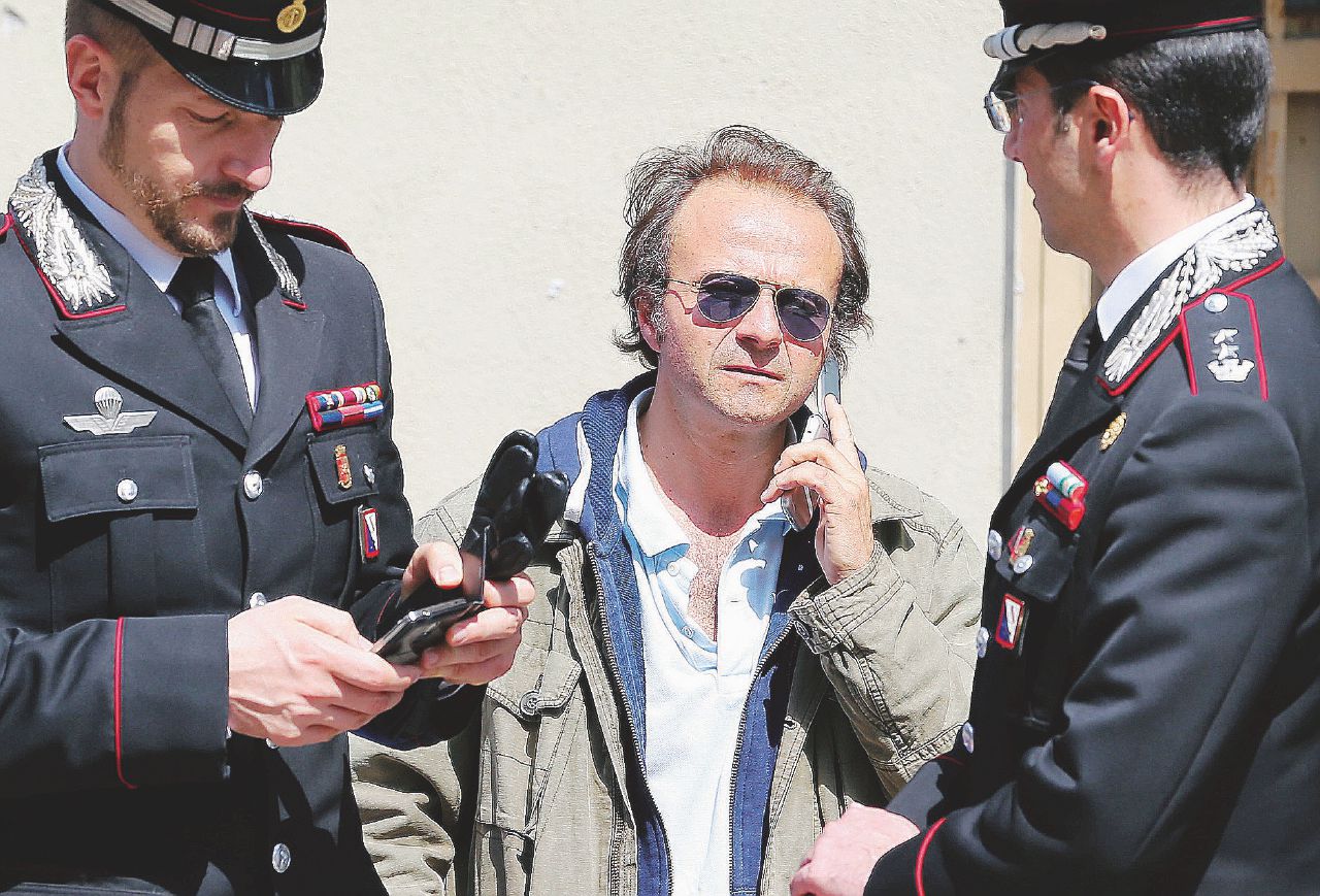 Copertina di I pm: “Woodcock e Sciarelli innocenti su fuga di notizie”