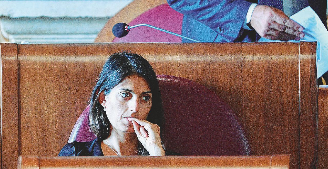Copertina di Marra raccomandò il fratello (quando la Raggi era assente)