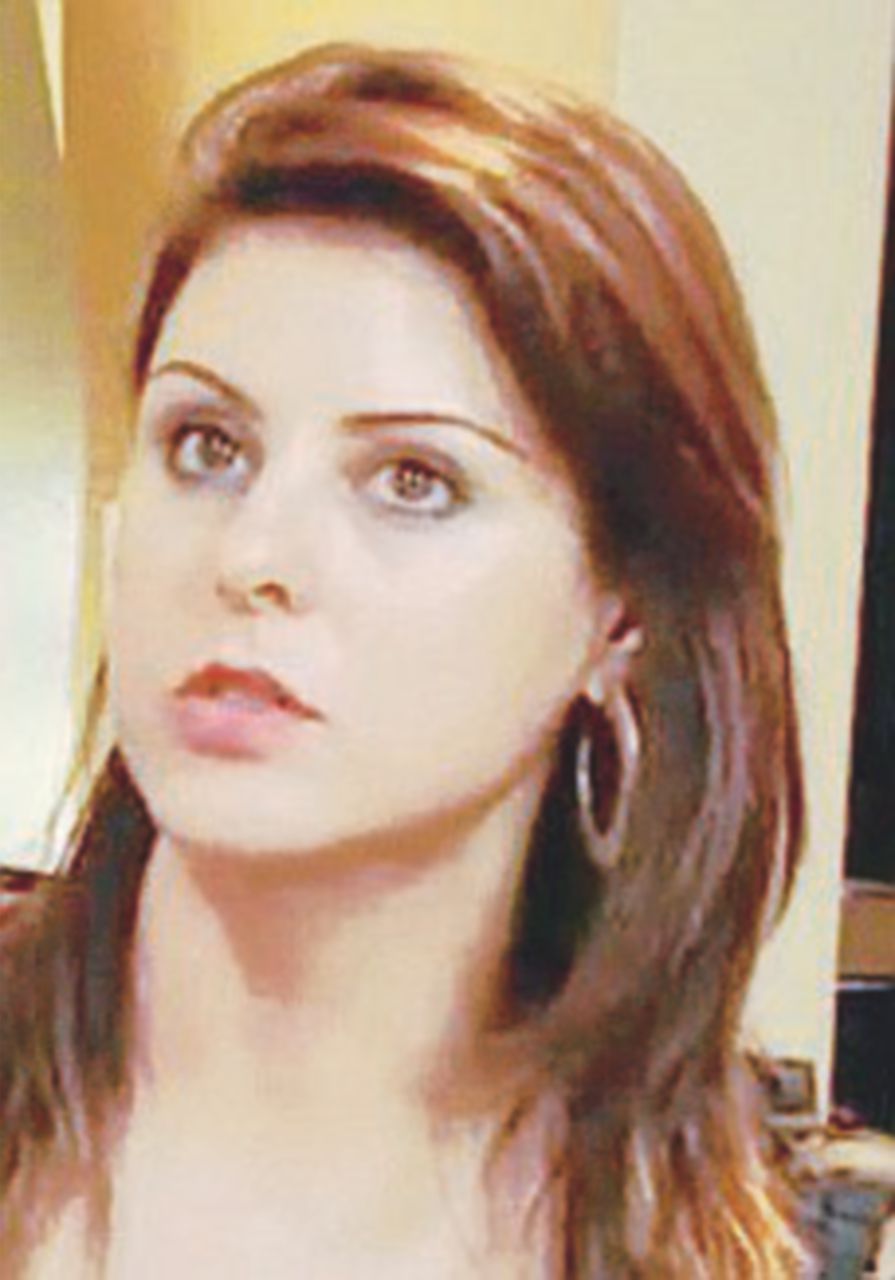 La festa delle leggine: decade il codicillo contro Renata Bueno