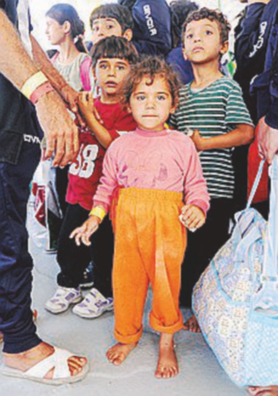 La nave dei bambini, a Palermo 120 minori in fuga da Sabrata