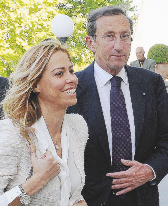 Fini e la casa di Tulliani: “Se è sua, mi dimetto” Fini e la casa di Tulliani: “Se è sua, mi dimetto”