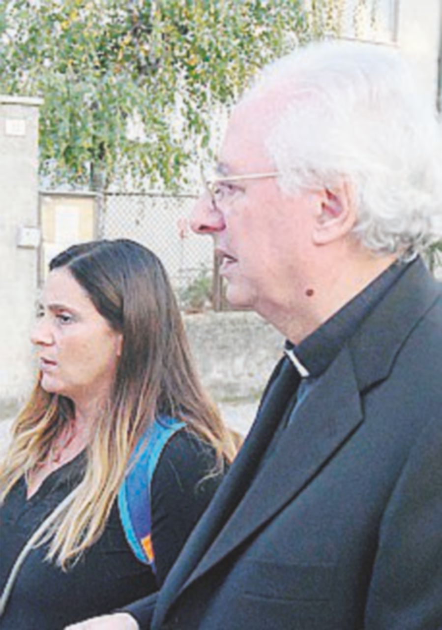 Tentano di rapire tre bambini all’oratorio: arrestati due kenioti