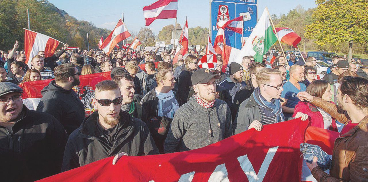 Una destra brutta proprio come la si disegna