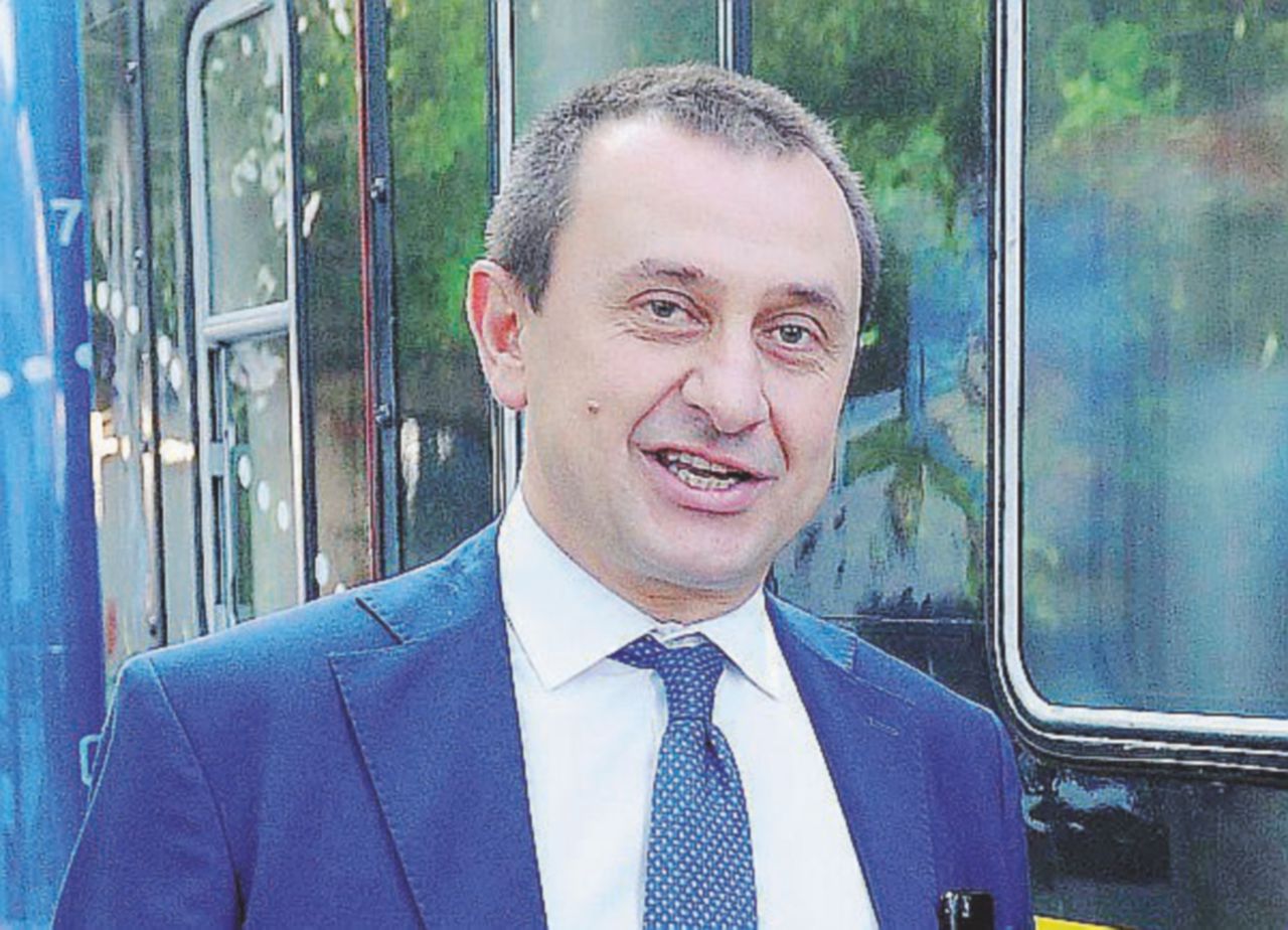 Copertina di Psycho-Rosatellum: voti a sinistra, eleggi la destra e ti becchi pure lo spam