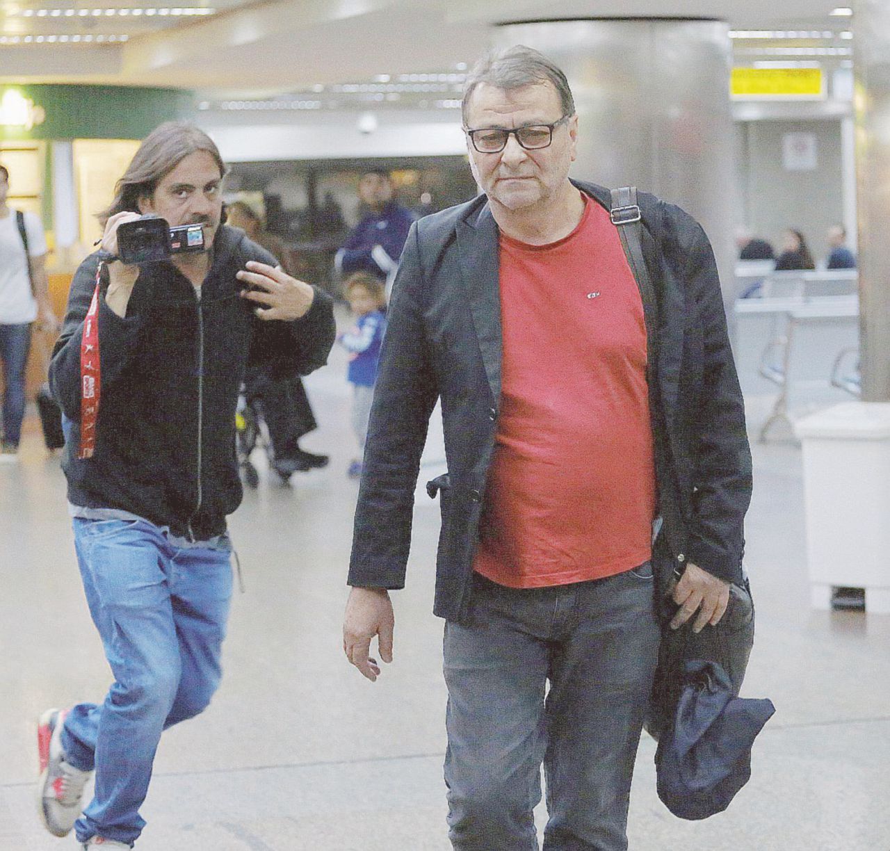 Copertina di La soap Battisti: i giudici brasiliani aspettano ancora