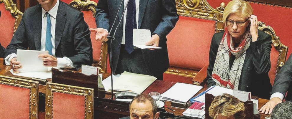 Passano le cinque fiducie al governo Gentiloni-Verdini Passano le cinque fiducie al governo Gentiloni-Verdini